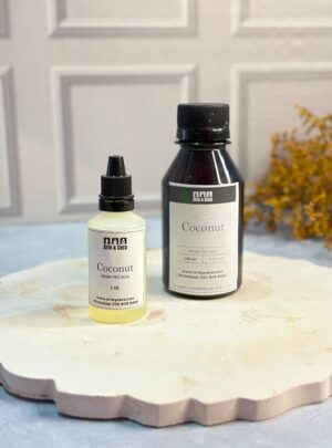 AROMA COCONUT PARA VELAS Exótico, cremoso y envolvente. Un viaje sensorial a playas tropicales. Aroma nacional premium. Su fragancia suave y dulce crea una atmósfera cálida y relajante, ideal para momentos de descanso y conexión. Perfecta para quienes buscan un toque veraniego durante todo el año.