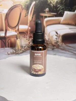 El Aceite de Avena es un "rescatador" cutáneo de alta gama, rico en ceramidas que imitan la barrera protectora natural.