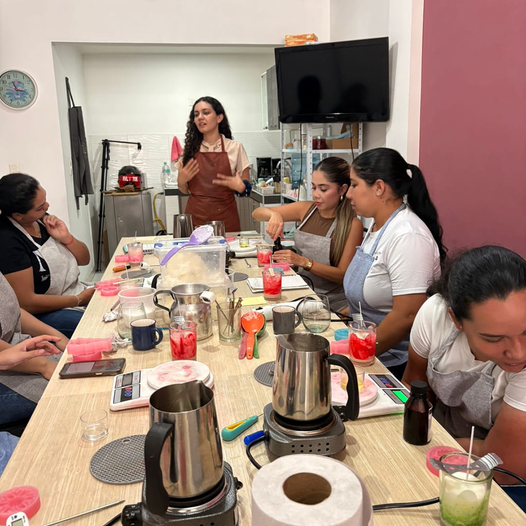 tALLER DE VELAS AROMATICAS EN IBAGUE TOLIA (2)