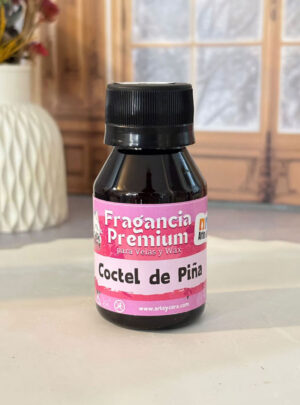 ¿Qué transmite la fragancia COCTEL DE PIÑA? Sumérgete en una sensación única de vacaciones, alegría despreocupada y la dulzura tropical que solo el Caribe puede ofrecer. Esta fragancia es perfecta para quienes buscan llenarse de energía vibrante y un toque fresco y caribeño en su espacio.